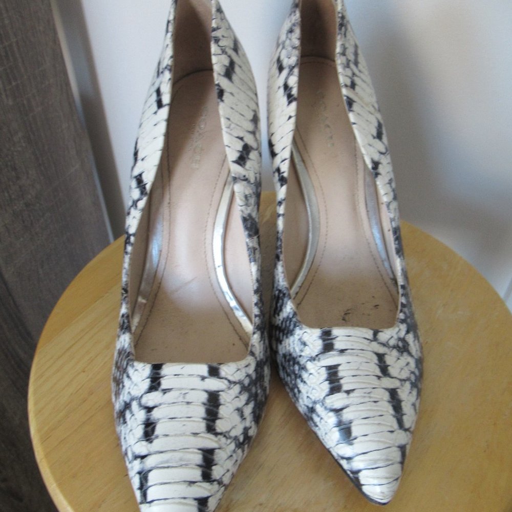Coach Orchard Graphic Print Snake Wedges size 7.5